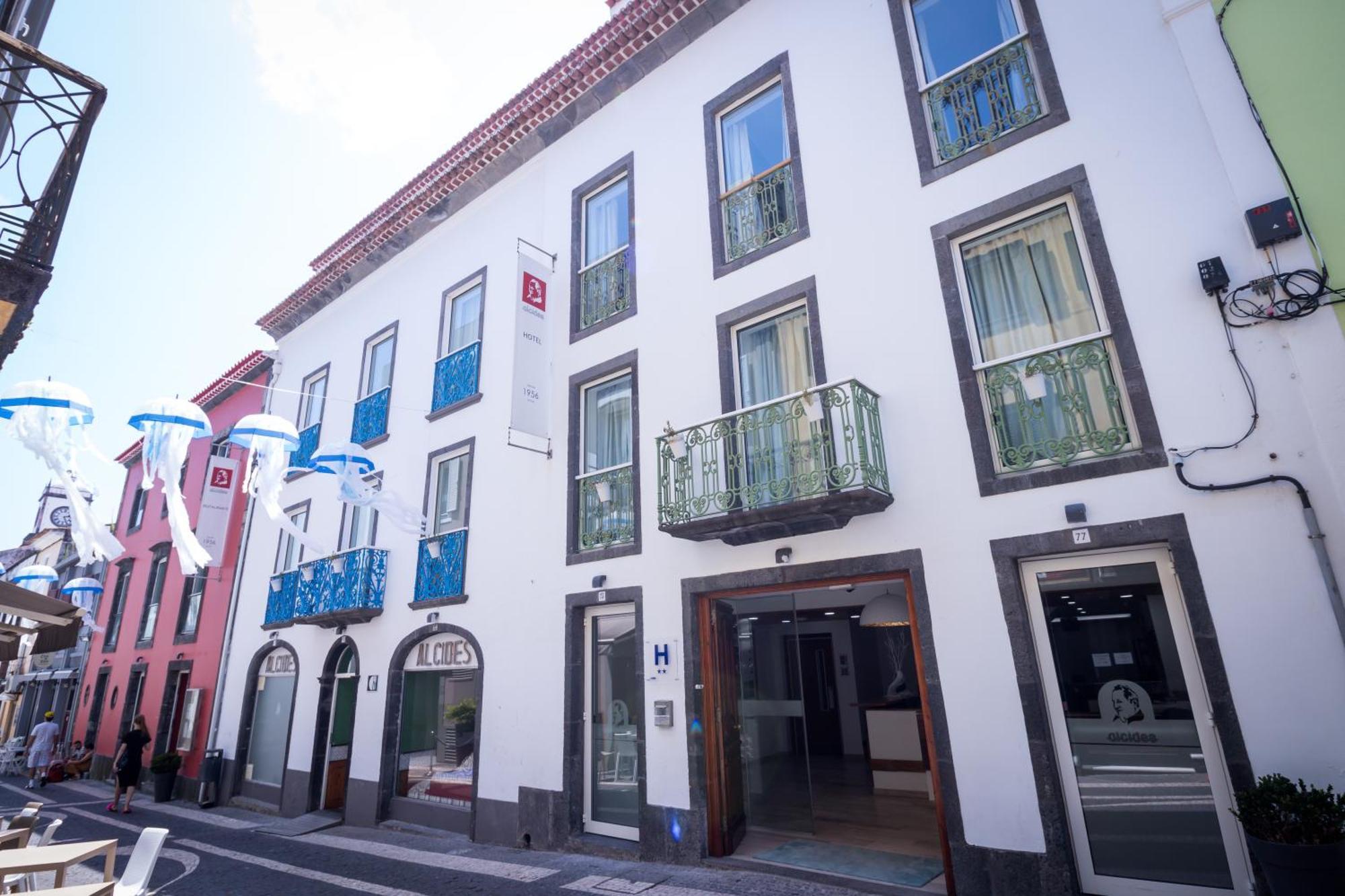 阿尔西德斯酒店 蓬塔德尔加达 外观 照片